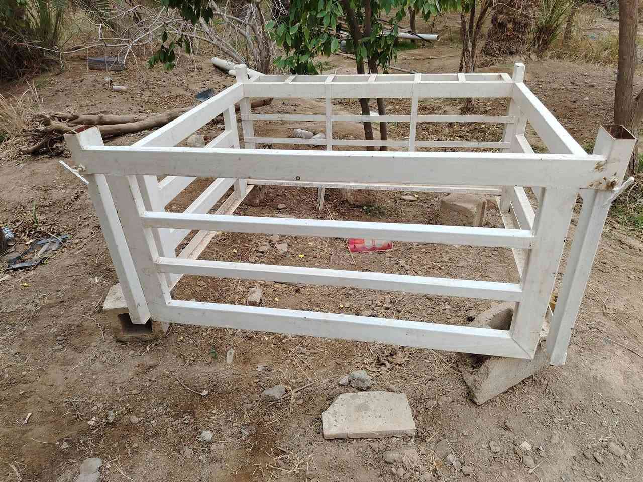 السلام عليكم محجر تكمه شخاط من الزين مال دبل قماره شبجه ليوره تنفتح وسيبايه فوك القماره 
السعر 250وبي مجال اتصل ***********
