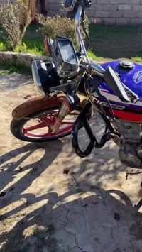 ماطور تايكر كلشي شغال  وشرط هندر واحد 07721707197