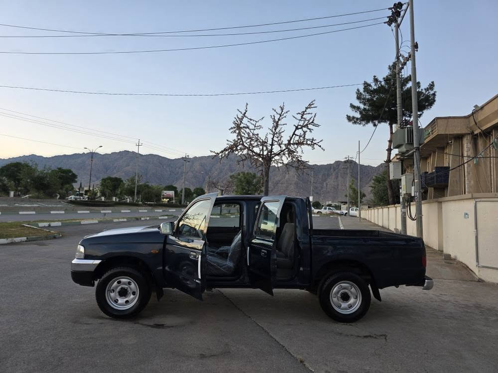 شۆک شۆک 
بل پاکەت ماڵی دۆست هەموو گیانی بەشەرت بەهەرزانترین نڕخ ریک مایەی خۆی 
فۆرد مۆدیل رەنجەڕ  2005  بەنزین چوار پستن خازوو بەنزین مەزبووت ناو دەری لۆکە مووزایدەی حوکمەتە بەشەرتی ماڵی مەدەنیو پاڕەی کەسی تیانەبیتو کۆد نەکرابیت ئەفرۆشم زۆر خاوێنو مەزبووتە 
گێروو مەکینەو کامل کارەبایو کامل تندوو تۆڵی داحمی بۆ داحمی بەشەڕتە دیناریک مەسرووفی نیە دەبڵ پاکسلی زۆر بەقوەتە 
داحموو لیدراوی هیچ نیە بڕاو موس وەرگەڕاو بەشەڕت قەتڕە خایسی نیە سەخفی سبووخی نیە حێزامە پەمب بەس بۆ جوانی ماشاڵڵە زۆر خاوێنە 
زۆریش بیمەسرووفە 
چوار ویلو تایەی لۆکی لەژیرە پاتری لۆکە خاز مەزبووتە پاووەرە سیدیە دەبڵ ئاکسلا ناو دەری نمونەیە 
ماڵی شاخو کیوە ماڵی فەلەحەکانە 
شوێن رانیە *********** قفڵی $32 مایەی خۆی رانية, السليمانية
