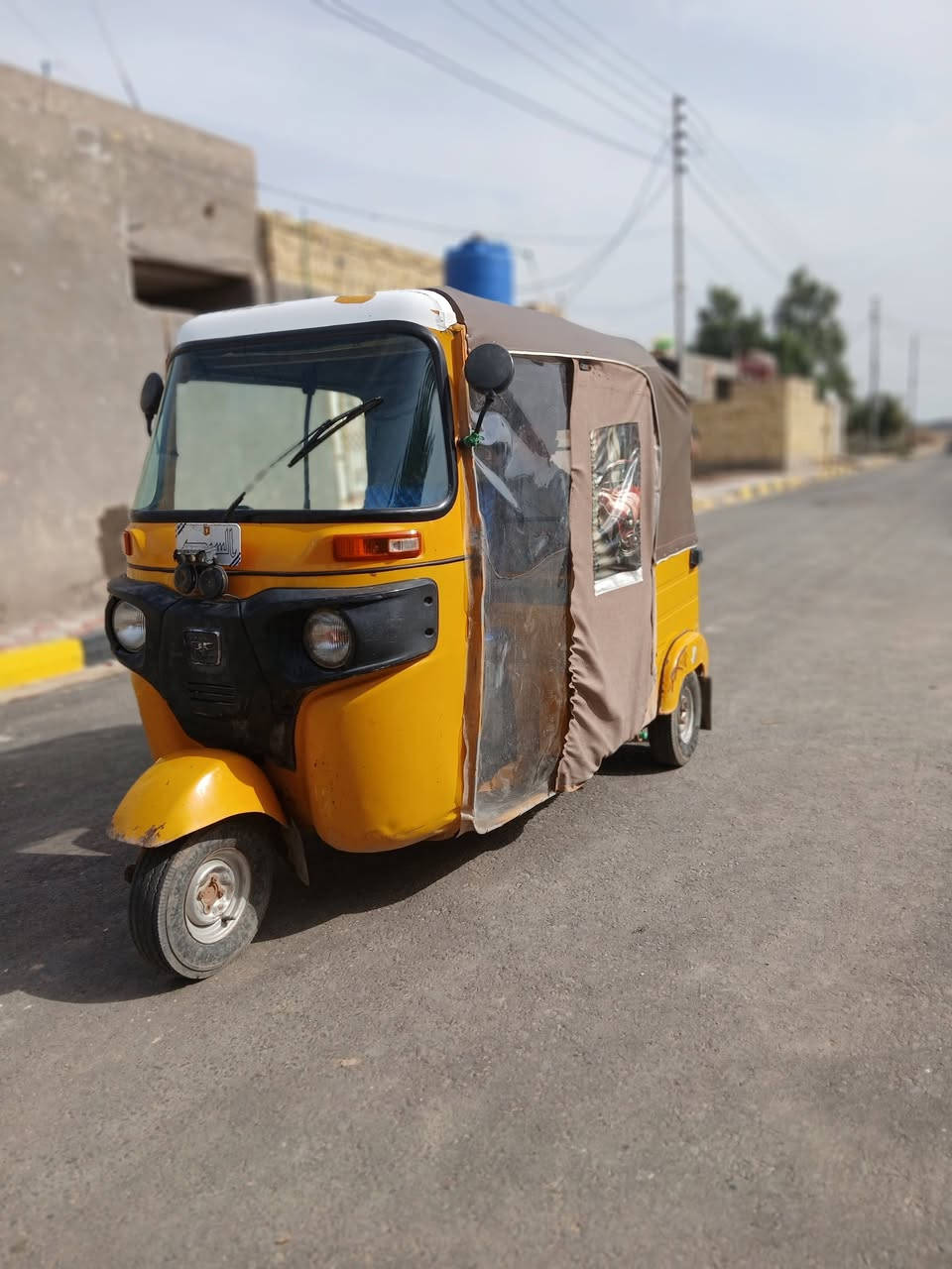 تكتك للبيع موديل 19)داخله ب20 سنويه
السعر خمسه ونص وبيهه مجال 
***********
