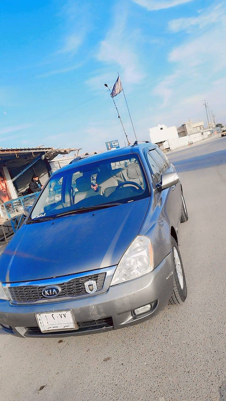سلام عليكم كيا كرنفال البيع فقط موديل2011  ضرر باب سلايت فقط
مكينه وكير وحداديه شرط فول موصفات بسمي الوحه جديده  مكان السياره سماوه السعر ١٤٥ وبيه مجال ***********
***********
