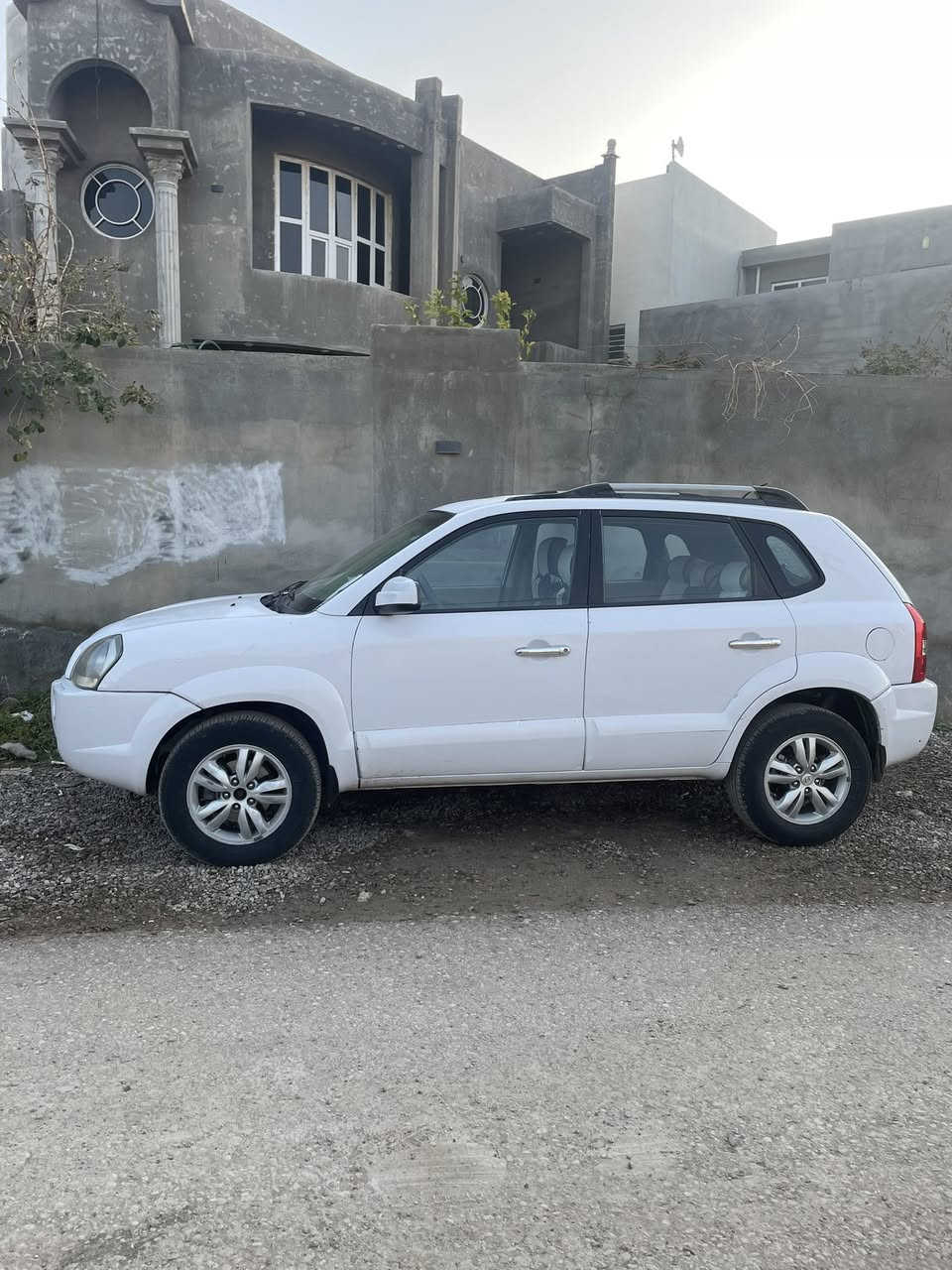 توسان 2010 محرك 2000 بدون صبغ
محرك كير كفاله
صدر جديد تخم تاير جديد
السعر 118
ديالى -دلي عباس
***********
