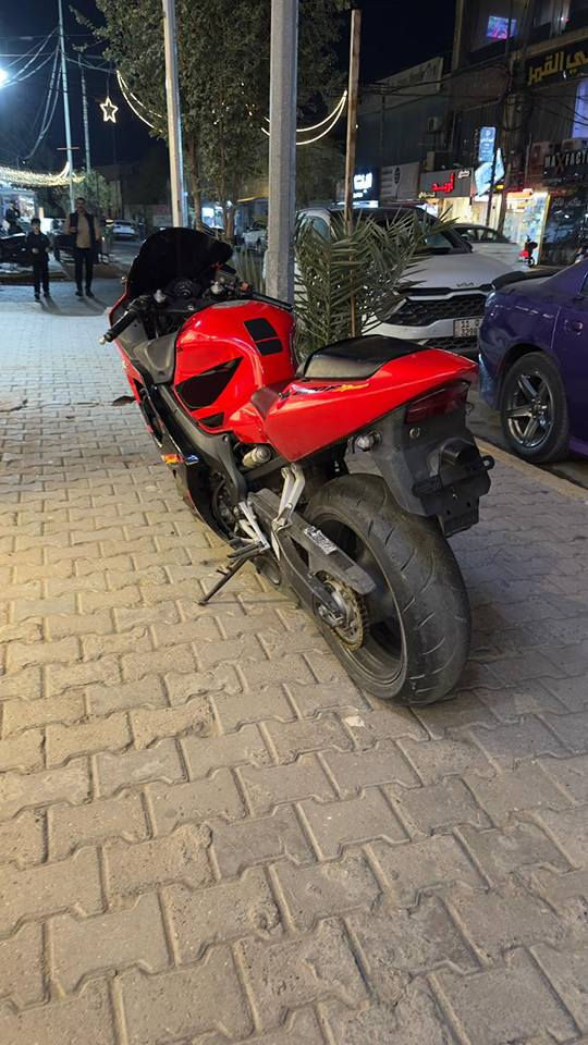 F4i
الدراجه مكفولة جديدة مال رمبه 
منزلها من كلشي وكلاشي 
مصالها هوايه 
جديده كلش محرك ناعم 
عليها شلعه تشك الكاع 
صالنصه رياضي امريكي 
للاستفسار ***********
مستعجل عل بيعتها 
رجاء متعرف بيهم لاتدخل وتحجي بغداد, العراق
