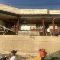 بيت للبيع في البلديات مضمار العابد بيت بناء 2003   مساحة 300 م  واجهة ...