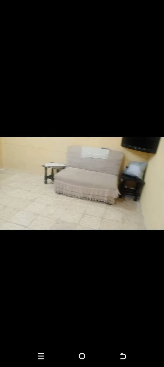 غراض كلهن نضيفات الشراي يتصل
***********
