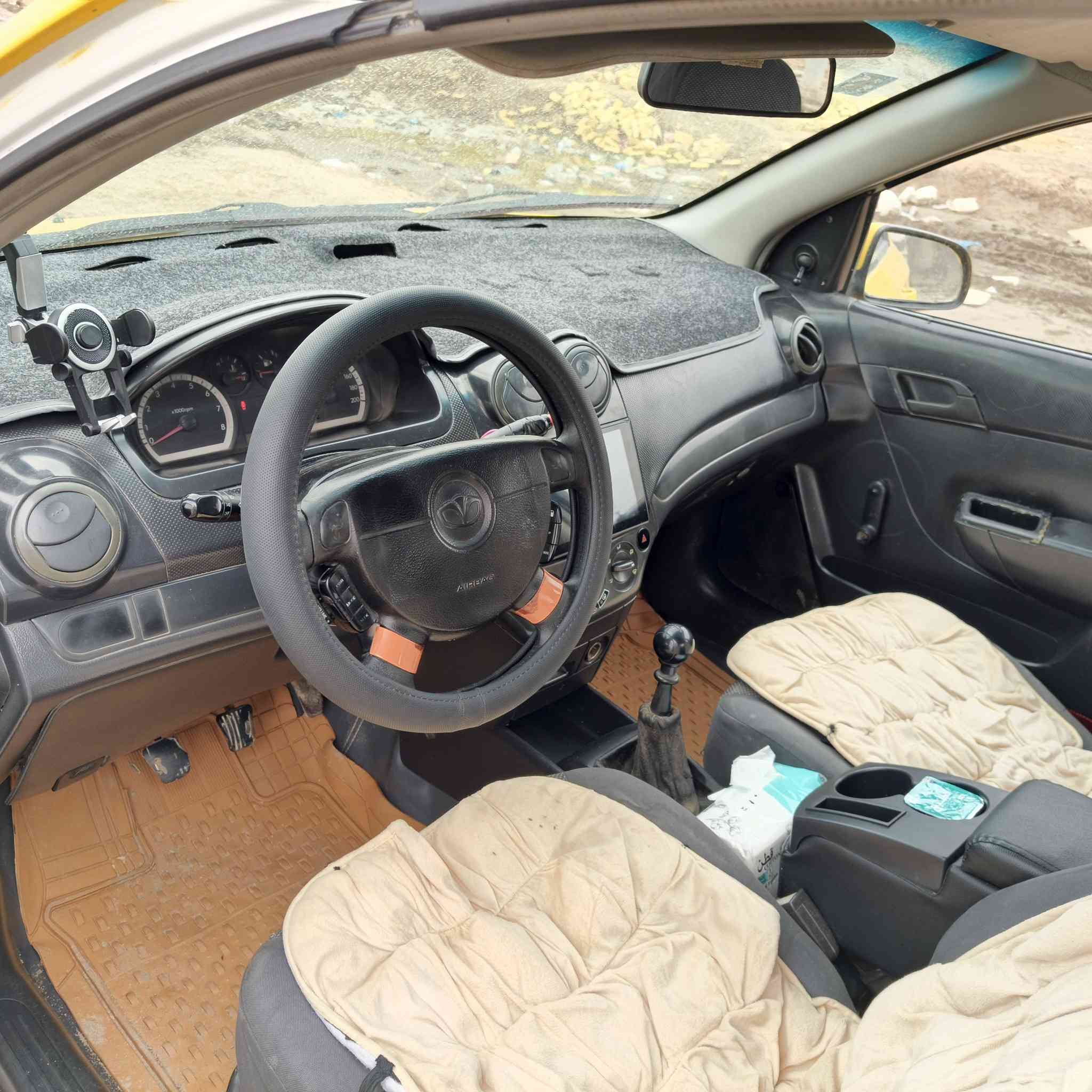 افيو خليجي مديل 7 مكينه 600 كير عادي رقم بابل سنويه هزه جدد ناصريه مركز ***********سعرها ٣٨ بيها مجال قليل يعني ٣٧ ماصير بدون مراوس
