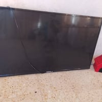 بلازما جنرال الاصلي انترنت بيهة  حجم 42 يردوهة ب200   المكان / الكريعا...