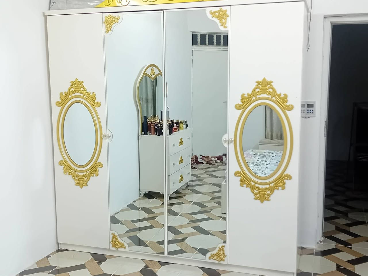 سلام عليكم غرفه نوام كلش نضيفه خمس قطع وطخم للبيع مكاني اربيل


**إذا كنت صاحب هذا الإعلان وتريد حذفه لأي سبب، رجاءا أرسل رسالة إلى الدعم الفني**