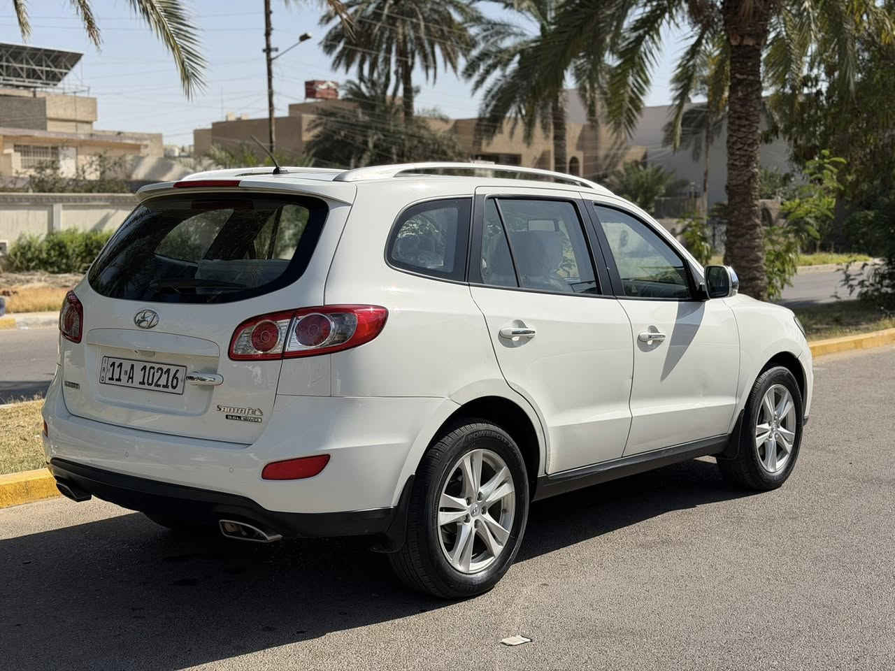 السلام عليكم

سنتافيا خليجي 2011 فول 1/1  رقم بغداد تحويل ثاني يوم 

فقط قطعه صبغ  والباقي مكفول 

كله على وضع الشركه محرك كفاله لاينقص ولا يبخر 

حداديه جديده تخم تاير جديد منظومه تبريد جديده وثلج🥶

السعر : 145$ 

المكان: بغداد/ السيديه 

للاستفسار : 
***********
