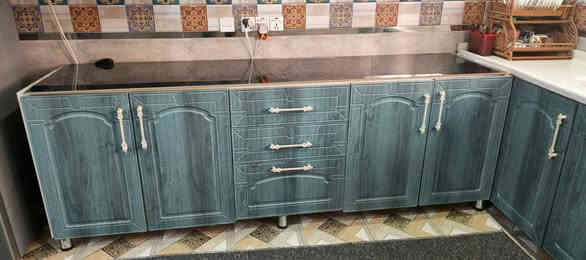 السلام عليكم للبيع غرفة نوم وتخم وكاونتر وطبلات بسعر مناسب والاغراض جدد استخدام بسيط الاسعار التخم ٦٠٠ واني مفصلة ثقيل وضمان اسفنج ١٠ سنوات بمليون و٤٠٠ الف الغرفة ب ٤٠٠ والكاونتر ب٧٠٠ اني مفصلة بمليون و٦٠٠ والطبلات جدد ب ١٥٠ الاعراض بدون اي ضررالعنوان بغداد. سبع ابكار او حي البساتين من القناة مدخل الشقق رقمي *********** واتساب او خاص موجود هاي ارخص اسعار بالنسبة لهيج اغراض
