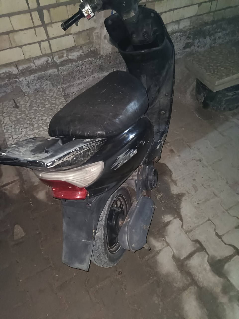 دراجه عصفوري سبايزر  مكفوله من كلشي نكره سلف كلشي شغال بكاني بغداد شعله سعر ٢٥٠ بيه مجاال رقم الهاتف ***********
