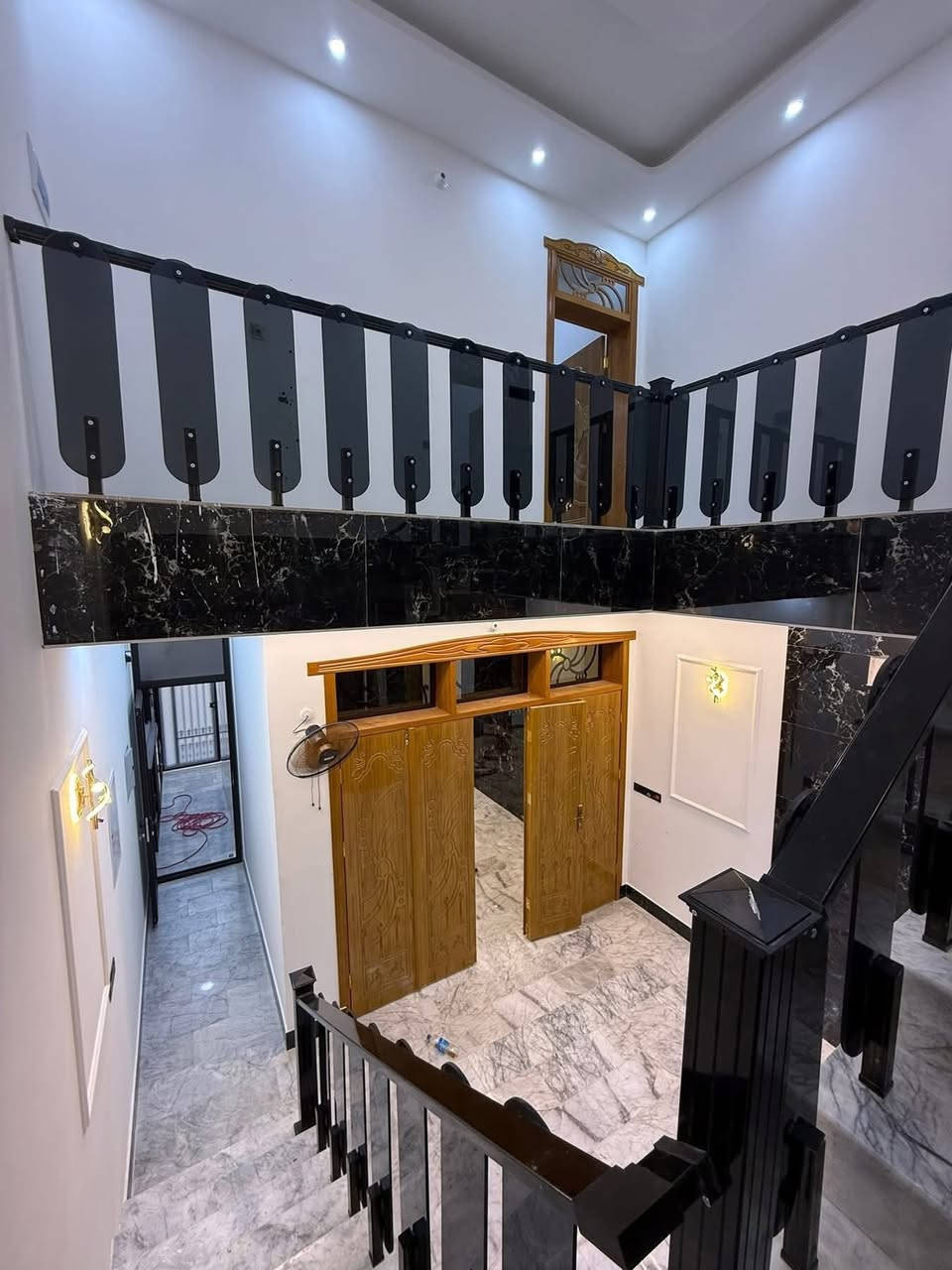 🧿مشاءالله عرضنا اليوم للايجار للإيجار دار 100متر زيرو 🧿 

🚨🚨🚨🚨🚨للإيجار. للإيجار للإيجار🚨🚨🚨🚨🚨

⚫️ #أعلان_مكتب_اليسر_عن_دار_للإيجار 📍🇮🇶

* بأدارة : نصير الأسدي😇

* عرض مميز جدًا وراقي دار للإيجار 100vip

* دار للإيجار 🏠 زيرو 0️⃣

💭مساحة الدار 100م طابقين 🟢
 💭مكان الدار :حي الوفاء 💯
💭سعر للايجار:اتصل او خاص او وتساب . 💸 
⭐️⭐️⭐️⭐️⭐️⭐️⭐️⭐️⭐️⭐️⭐️⭐️
🔸 يتكون من طابقين : : :
- الطابق الأول ;  غرفه🛌| صاله | استقبال | مطبخ | صحيات  🚾
- الطابق الثاني ; ٢ غرف نوم🛌 |استقبال|صحيات🚾 
🌸🌸🌸🌸🌸🌸🌸🌸🌸🌸🌸🌸🌸🌸
لـَ زيارة مكتب اليسر للعقار للوساطة العقارية في النجف الاشرف ⬇️ :
*حي السلام _شارع ابو الدجاج _جهة حي الجامعة _قرب موقف الباديات🚋🚋
للأستفسار الأتصال : 
- رقم الهاتف والواتساب 📱***********📱

-رقم المكتب الآسيا:     ☎️ ‭0771 963 3223‬☎️
, نتمنى من المتابعين متابعة الصفحة لـ نشر المزيد  ⚫️
