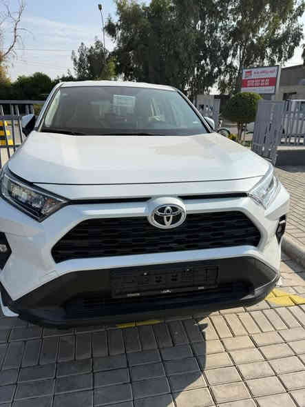 راڤ 4
بانزين ( بدون لوحات ) فحص  مؤقت بغداد
موديل 2025  وكالة sas ساز 
زيرو 
مواصفات بصمة + حساس امامي + حساس خلفي 
كاميرا +   4 ويل درايڤ
بدون فتحة سلايت 
(السيارة متعرضه حالوب من اليابان ) خفيف 
السعر 37.500 مليون دينار 
 العنوان بغداد السيدية 
***********
