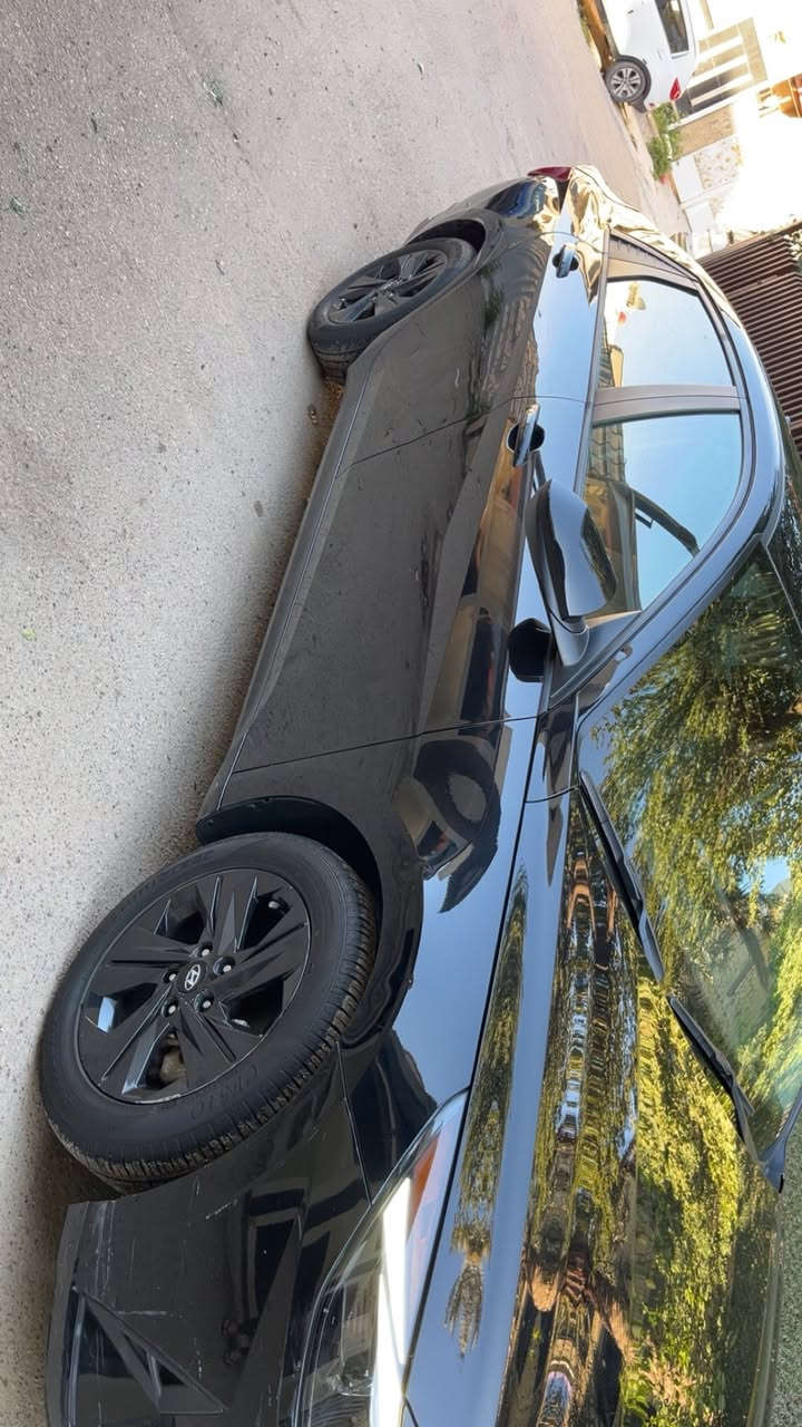 سلام عليكم النترا 2021 وارد امريكي مكينه 2000 رادارت امامي جانبي وخلفي سايد بريك بصمه اوتو هولد 3 انضمه قياده كامرا خلفيه تدفئه كشنات  ماشيه 59 الف كيلو صور الحادث بلمنشور صبغ نص جاملغ خلفي السعر 140 وبيها مجال مكان الكاظميه ***********
