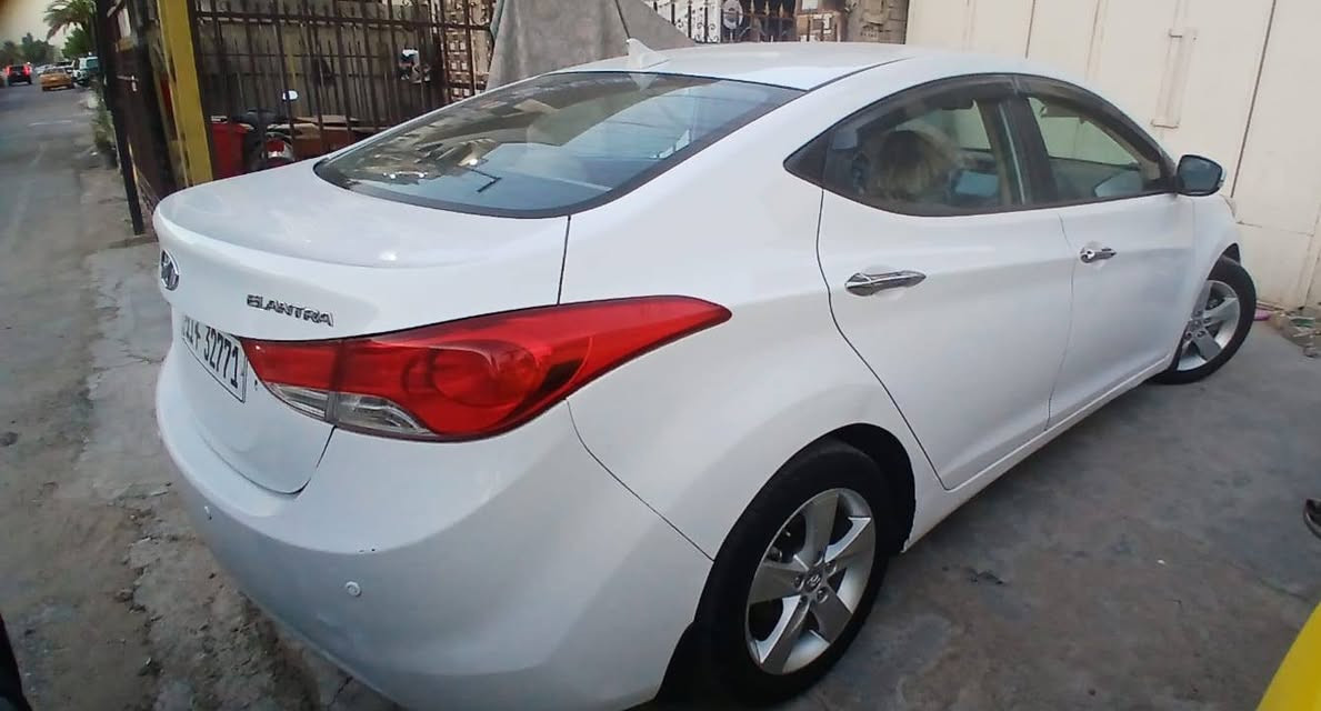 النترا2013 خليجي محرك 1600
رقم بغداد بيها جزء بسيط ب باب الأيمن الأمامي صبغ والدوسه اليسار
السيارة جديده ومابيه نواقص محرك كير تبريد كله ع البلاد ماشيه 119 الف 
مكان السيارة بغداد
السعر103$
*********** بغداد, العراق
