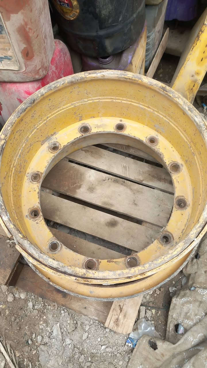 للبيع ويل شفل ففتي ٨٢ سعره ٣٠٠ الف ***********
