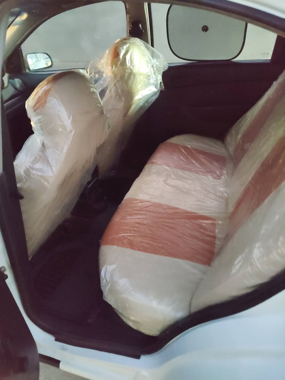 سلام عليكم أفيو 2011 بغداد بسمي مصبوغه حزام كير عادي السعر 60 بيه مجال ***********
