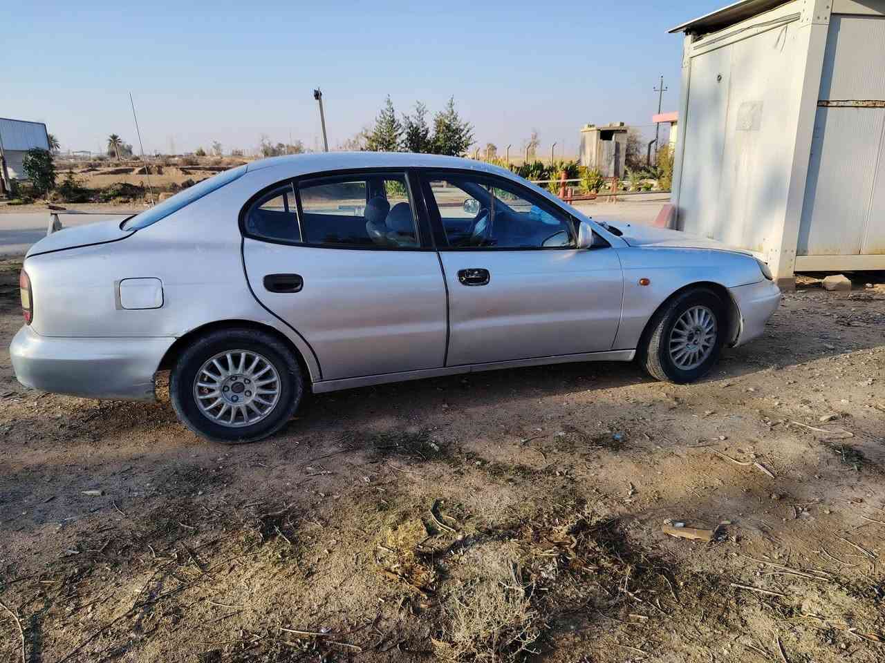 سلام عليكم للبيع دايو لكنزه موديل 99 معرك 2000 مفتوح كير عادي سنويه 27 السعر 37 وبيه مجال الاستفسار اكثر على الرقم *********** مكان السياره القائم
