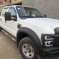 فورد F350 بانزين    10 سلندر    بجم محدث بالكامل   غرفه محدثه كشنات ما...
