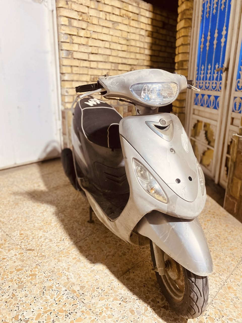 للبيع ماكس منغولي دراجه مامفتوحه علفحص مكينه خرسه بلاديه دراجه 
السعر ٦٥٠ وبيه مجال للشراي ***********
