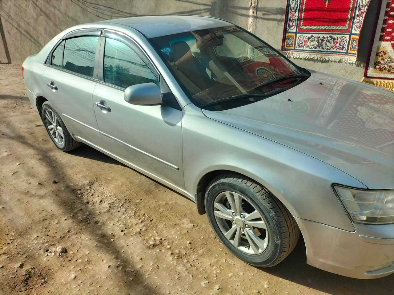 سلام عليكم سيارة سوناتا مقدس
مديل 2007 
محدثه2010
ابيع مصبوغه حزام كير محرك كشر دواخل كهرباء كل سليمه خير من الله
محرك 2400
***********
مكان نجف ما جاوب عل خاص رقم موجود وخابر  تفاصيل اكثر خابر 
سعر 98 ورقه بيها مجال
