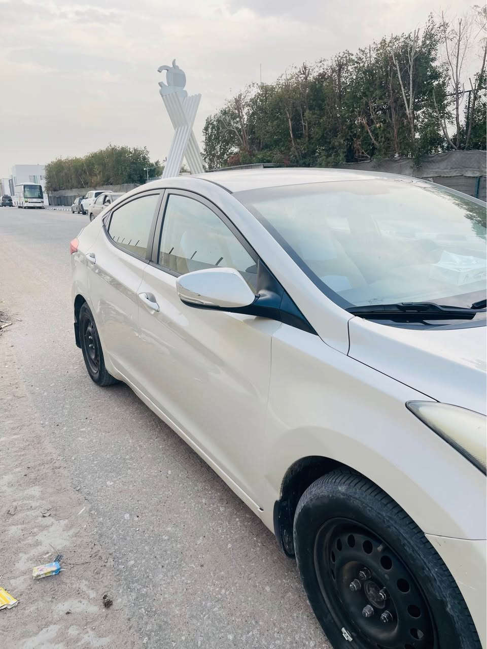 النترا 2013 خليجي 
محرك 1800 المرغوب 
سيارة نظيفة للاخير وما متعوبه كير محرك سليم وما مفتوح لابخار ولا شي 
بيها جاملغ ايمن خلفي وجاملغ ايسر خلفي فقط  
مكاني النجف حي السلام 
***********
السعر 96$ النجف, العراق
