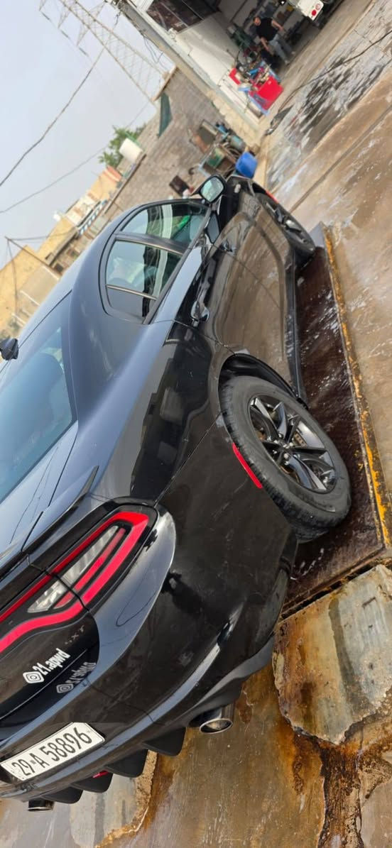 السـلام عليـكم 
جارجر موديل 2016 مسجلة 2017
تحويل ثاني يوم  مواصفات sxt plus  
تدفئة كشنات ؛ كشن حظن؛  كير؛ محرك؛ حدادية اكسل ؛فتحة
كله جديد السيارة  قبل ١٠ ايام مسوين الها ادامة شامله ؛ تخم تاير جديد باتري جديد  السيارة احل. من الصور 
 السيارة كفالة عامة. علماً السيارة استخدام شخصي ما داخلة ولا مشتغلة ع خط
عنوان السيارة واسط السـعر 160 وبيها مجال قليل 
 للستفسار الاتصال (***********)
ملاحظة.  مكلف بالنشر
