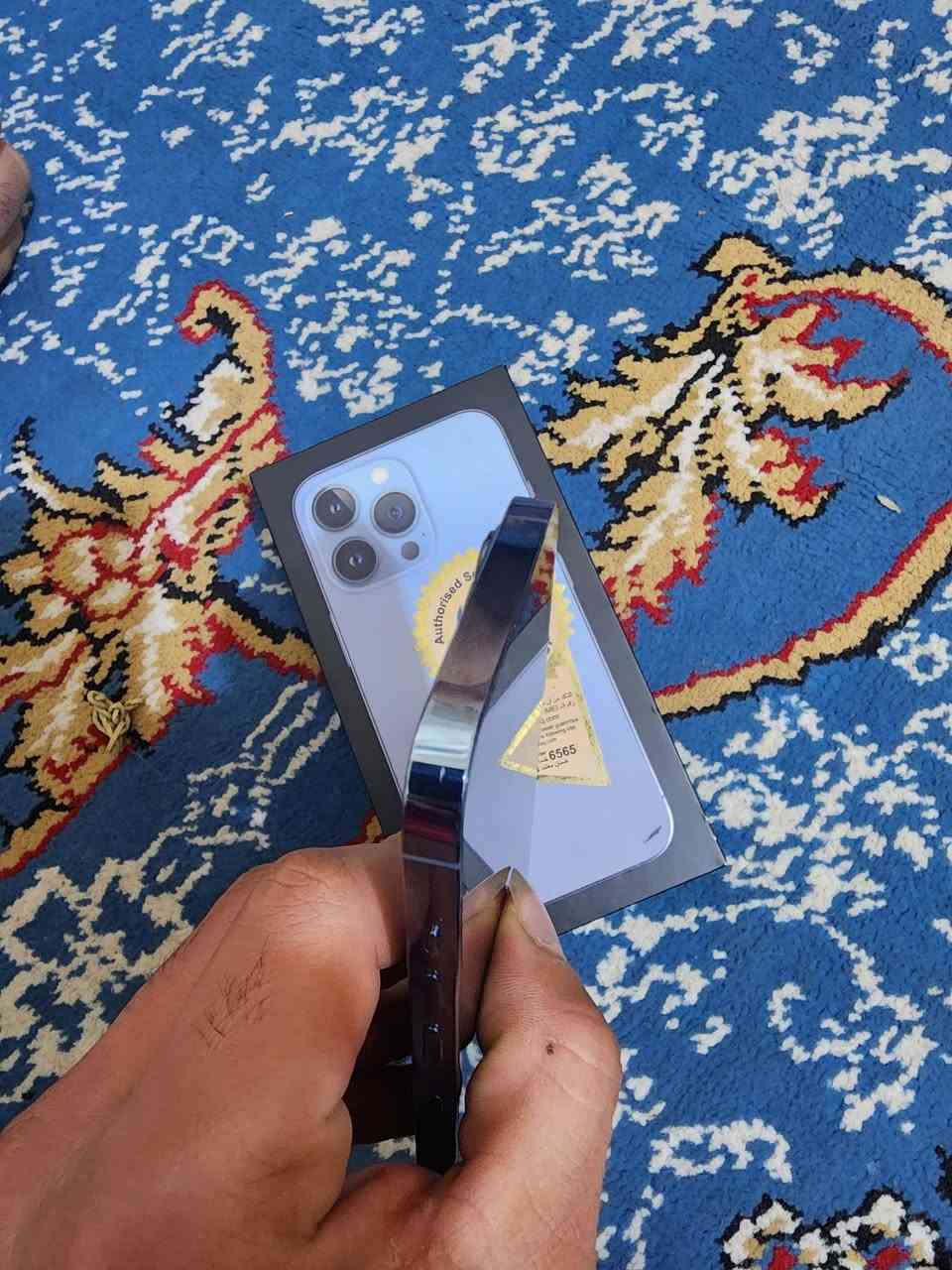 سلام عليكم 13 برو فقط تفاصيل مو جود امانه الجهاز جديد*********** اتصال واتساب
