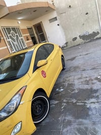 النتره موديل 13 رقم احمر صاحب السياره موجود بغداد سياره رقم بغداد صدام...