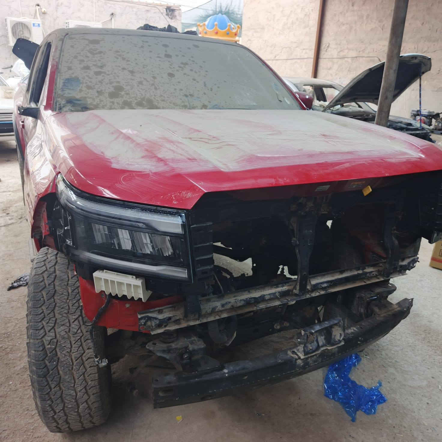 دخول جدبد. نيسان فورنتير الشكل الجديد 2022 فئه  pro x
عداد 22 ميل 
حادث بجم. .حادث بجم .حادث بجم
السعر 190..تستلم  مصلح جاهز 
اول فديو في الورشه
بدون رقم  
كمرك مدفوع ✔️✔️
بدون رقم .

📍 مكان السياره شركة نجوم الامارات / بابل - الحله / البكرلي 
الدكتور محمد الزهيري
.......
📞 رقم صاحبها
 -  ***********
....... ***********
.....
              
واذا  كنت غير مهتم اكتب كلمة طيبة       
و الكلمة الطيبة صدقة         
و اطيب الكلام ذكر الله و الصلاة على خير الانبياء 🙏
