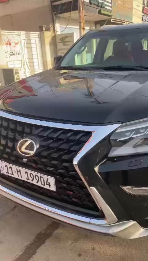 لگزس اللبيع 2013 رقم الجديد باسمي تحويل مباشر هزه جديده سياره جديده ما تصرف عليها الف ضررها فقط باب السائق مبدل اصلي والباقي مكفول السعر 300 وبيها مجال قليل 
الاتصال على الرقم *********** المكان بغداد
