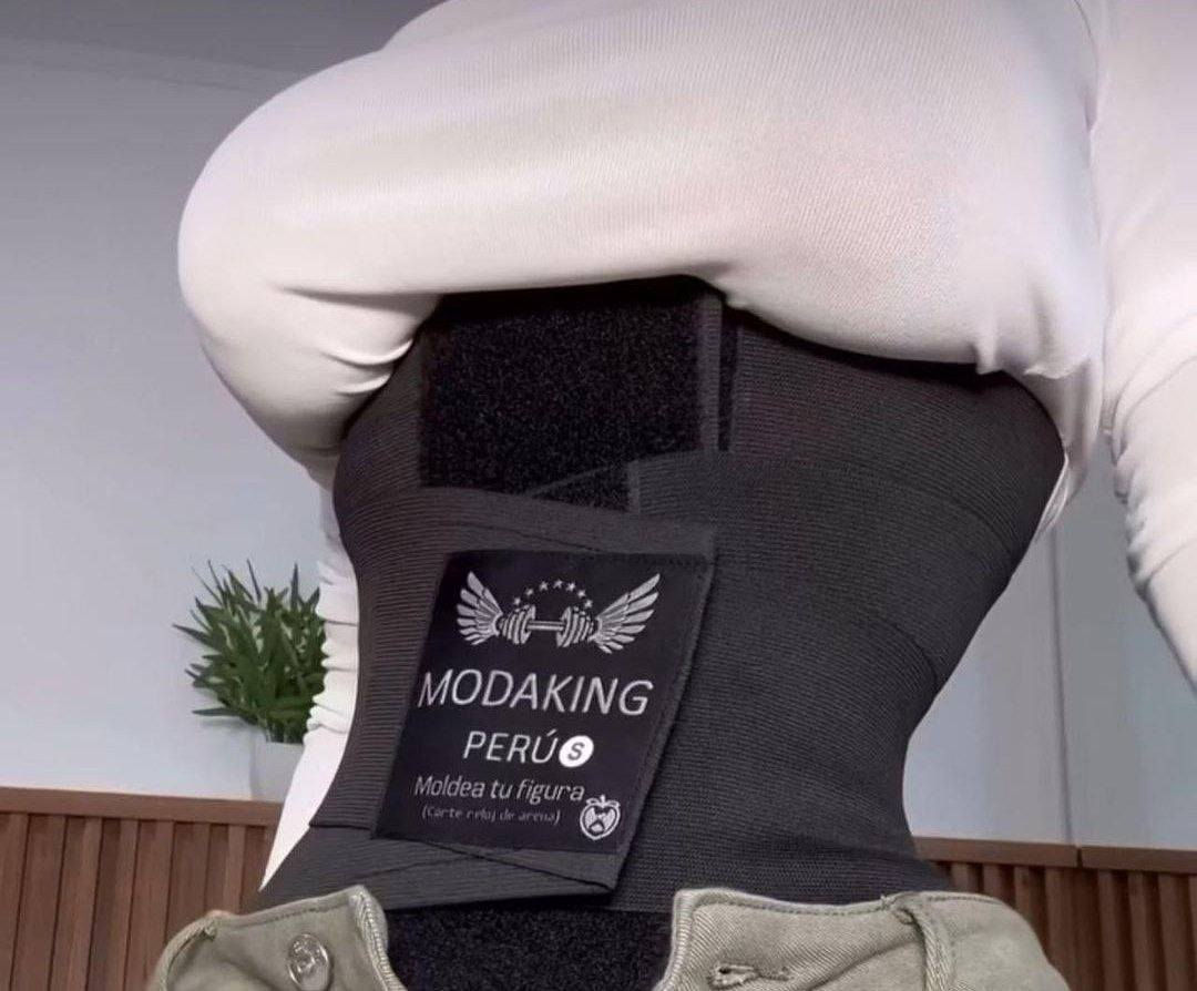 ✅MODAKING مشد
جبنالكم افضل مشد لنحت البطن وشد الجوانب وابراز الخصر 💯💯
مشد البطن والخصر والمعده المميز
يستعمل لنحت البطن والخصر
مصنوع من خامات عالية الجوده 
يستعمل للنساء خصوصا بعد الولادة
و بعد عمليات الشفط والنحت 
• مميِّزات حزام البطن :
- يعمل مشد البطن على تحسين هيئة وشكل الجسم.
- يساعد مشد البطن، على تعزيز وضعية الجسم، من خلال الجلوس والوقوف بشكل صحيح ومستقيم.
- يعمل مشد البطن على جعل الجسم مرسوماً ورشيقاً.
- تساعد مشدات البطن على شد أعضاء الجسم مثل البطن، 
ـ يساعد على استعادة مظهر البطن المسطح وتقليل دهون البطن.
ـ يشجع عضلات البطن للعودة لطبيعتها.
ـ لا يظهر تحت الملابس.
ـ يدعم الجزء السفلي من ظهرك.
ـ يساعد على الجلوس الصحي 
ـ يمنع ترهلات الجلد في البطن
خامة ممتازة نوعية اصلية💯
🪽فري سايز🪽 🏋️🏋️🏋️🏋️
#الاصلي المنشأ اليابان🇯🇵💯
القياسات : S.M.L.XL.XXL.XXXL.XXXXL.
السعر 17 الف
🚘 يوجد خدمة توصيل لجميع محافظات العراق ٤ الاف 🚘


**إذا كنت صاحب هذا الإعلان وتريد حذفه لأي سبب، رجاءا أرسل رسالة إلى الدعم الفني**