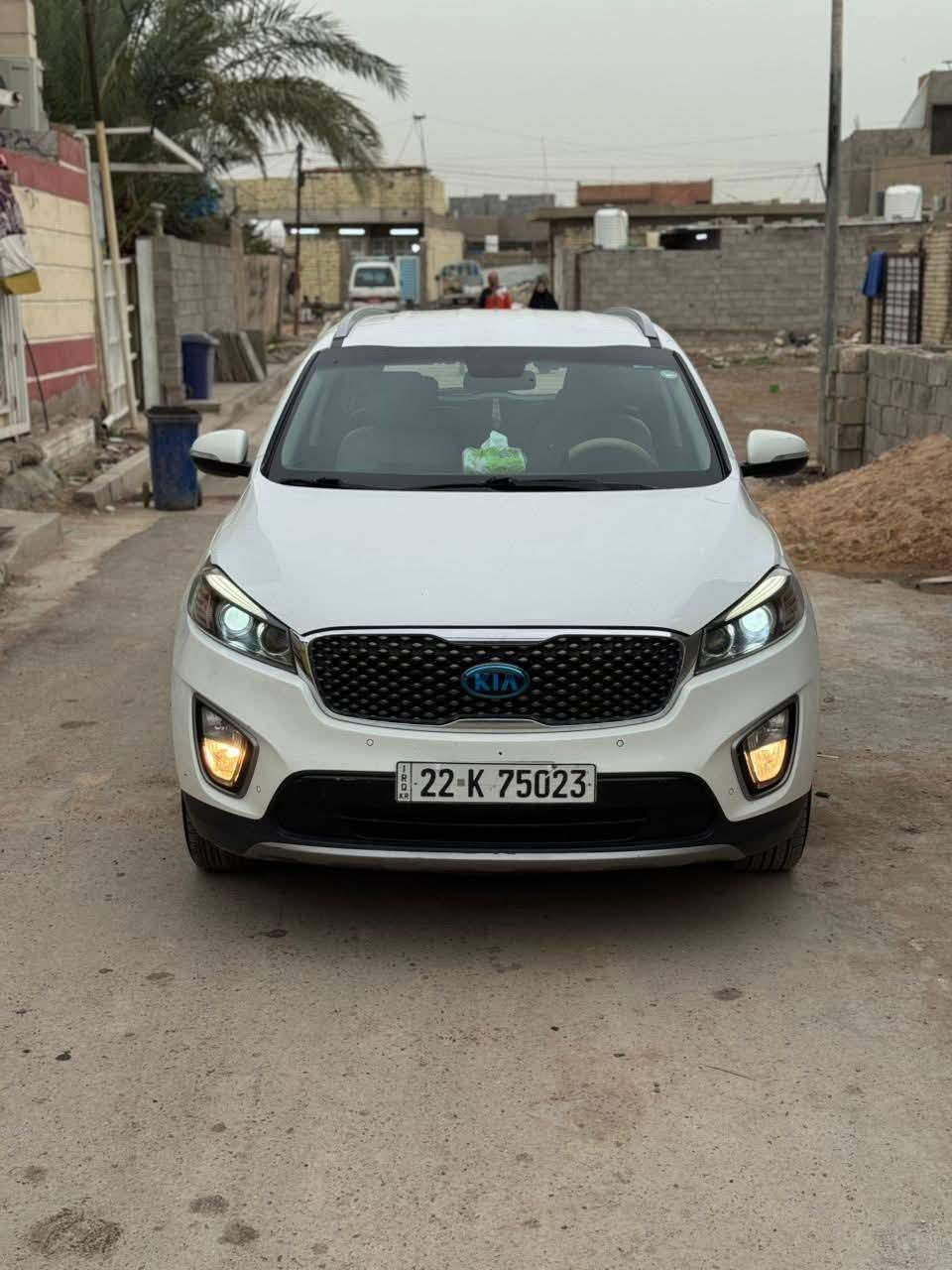 ‏السلام وعليكم

سورنتو2015 شكل 16خليجي كفاله عامه

 

السياره ماشيه 170 الف جد

رقم سياره اربيل تحويل مباشر 

الشراي يتصل ويتدلل 

اللاتصال***********

المواصفات

محرك اربعه سلندر دوش 2400

7 راكب 

3 قطع تبريد 

كشنات جلد

كشنات كهرباء

بردات خلفيه 

ترحيب عند الاقتراب 

تحديد مسار 

مانع نزلاق 

5 انظمة قيادة 

اوتو هولد 

نظام ترحيب 

4 جامة اوتو فور ويل 

حساسات امامي و خلفي 

اشاير بل مري مري شفط 

كروز سرعة 

تحكم استرن شاشة وكامرة دوارة 

لايت زنون السياره فول نضافة وتخم تاير جديد تبريد ثلج وسعر184ورقم المكان بغداد
