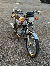 دراجه موديل ٢٠٢١ للبيع اوراق كله شغال اشاير لايتات كامل ٣٨٠ وبي مجال ق...