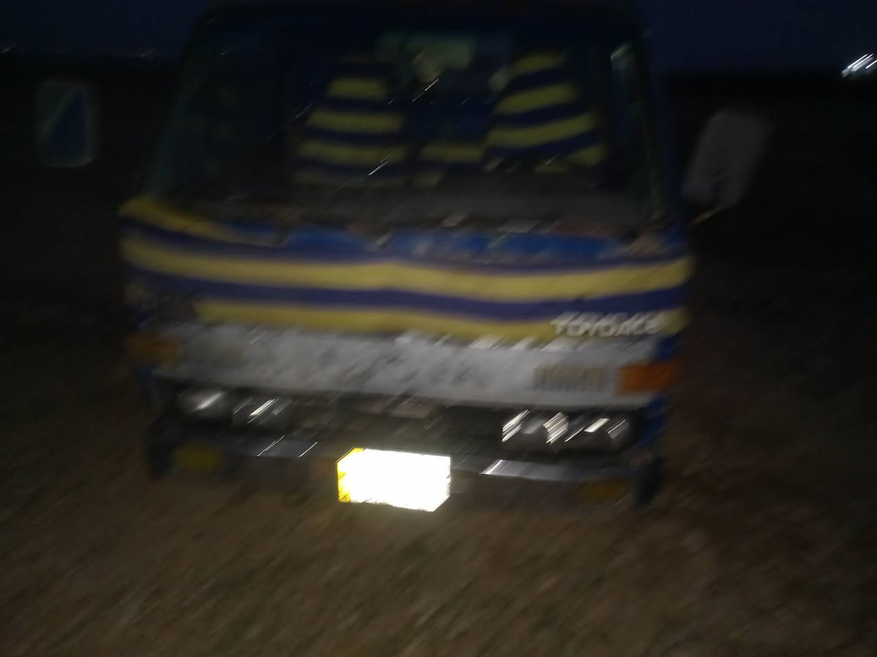 داينه بتره موديل ١٩٩٥ رقم ديالى سنويه ٢٧ محرك كيا السعر ٣٣ورقه وبيها مجال العنوان ديالى جلولاء ***********
