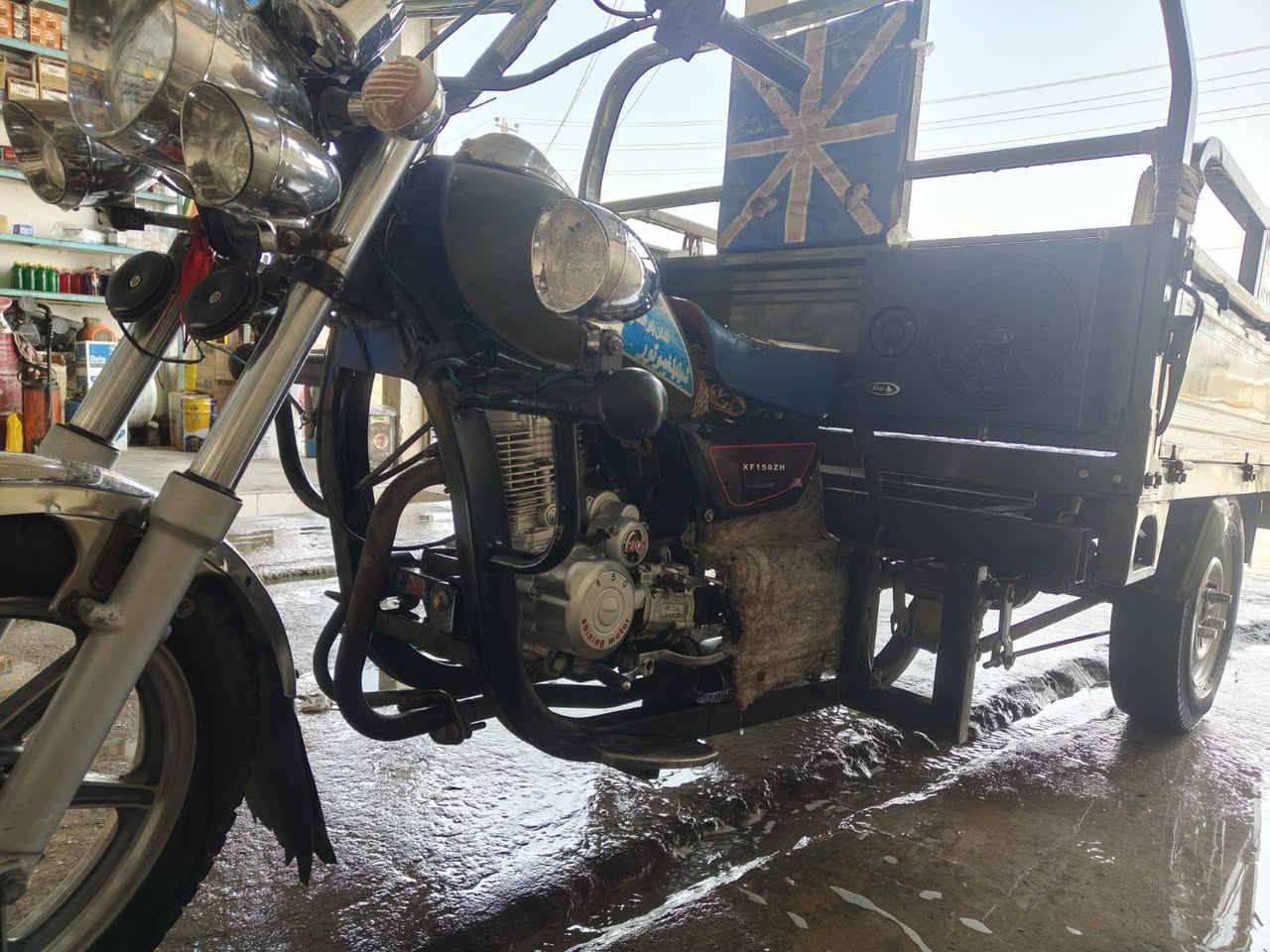 سلام عليكم دراجه البيع موديل 2021 سعر مليونين وميه***********
