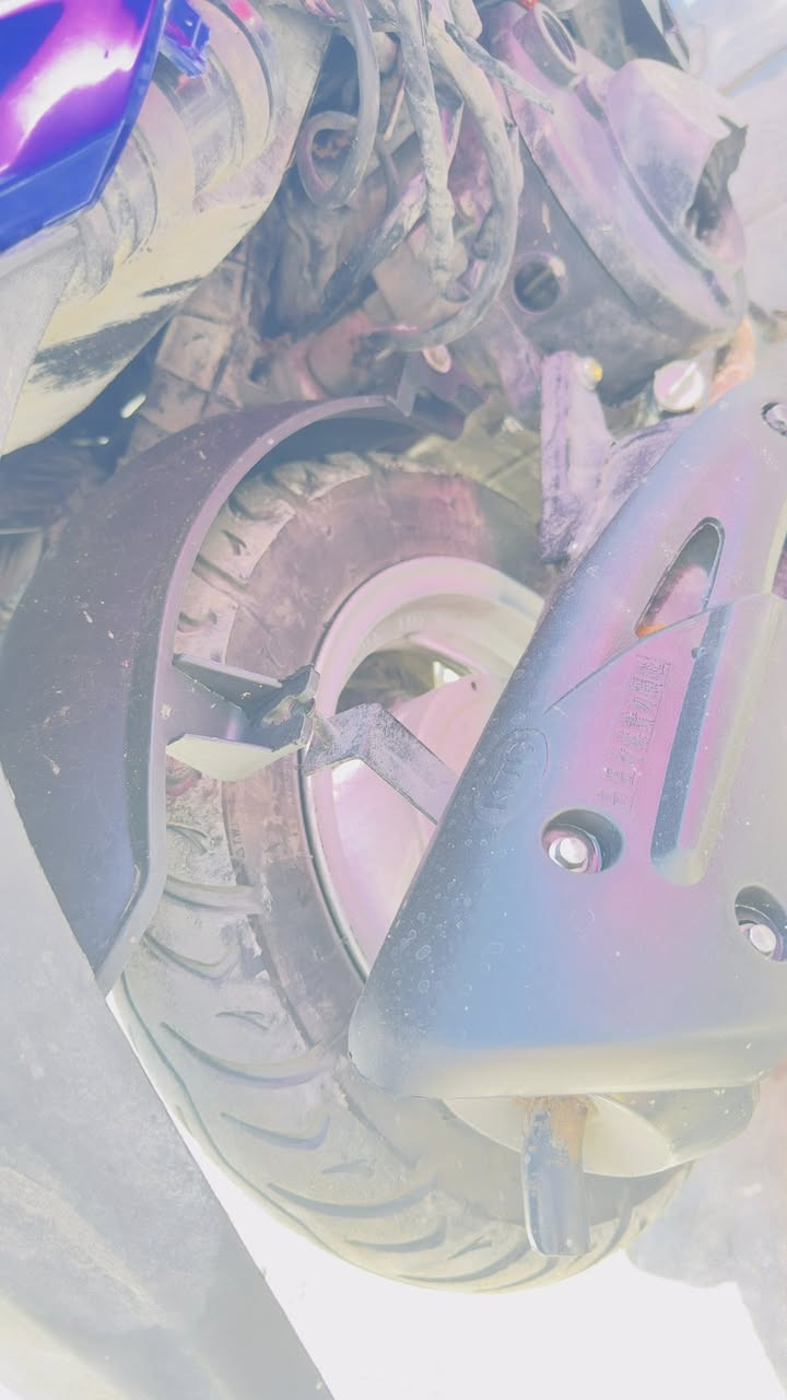 كامكو جي فور دراجه جاهزه سعره ٣٥٠ العنوان نجف حي العسكري قرب مطعم ابو عقيل اتصال ***********
