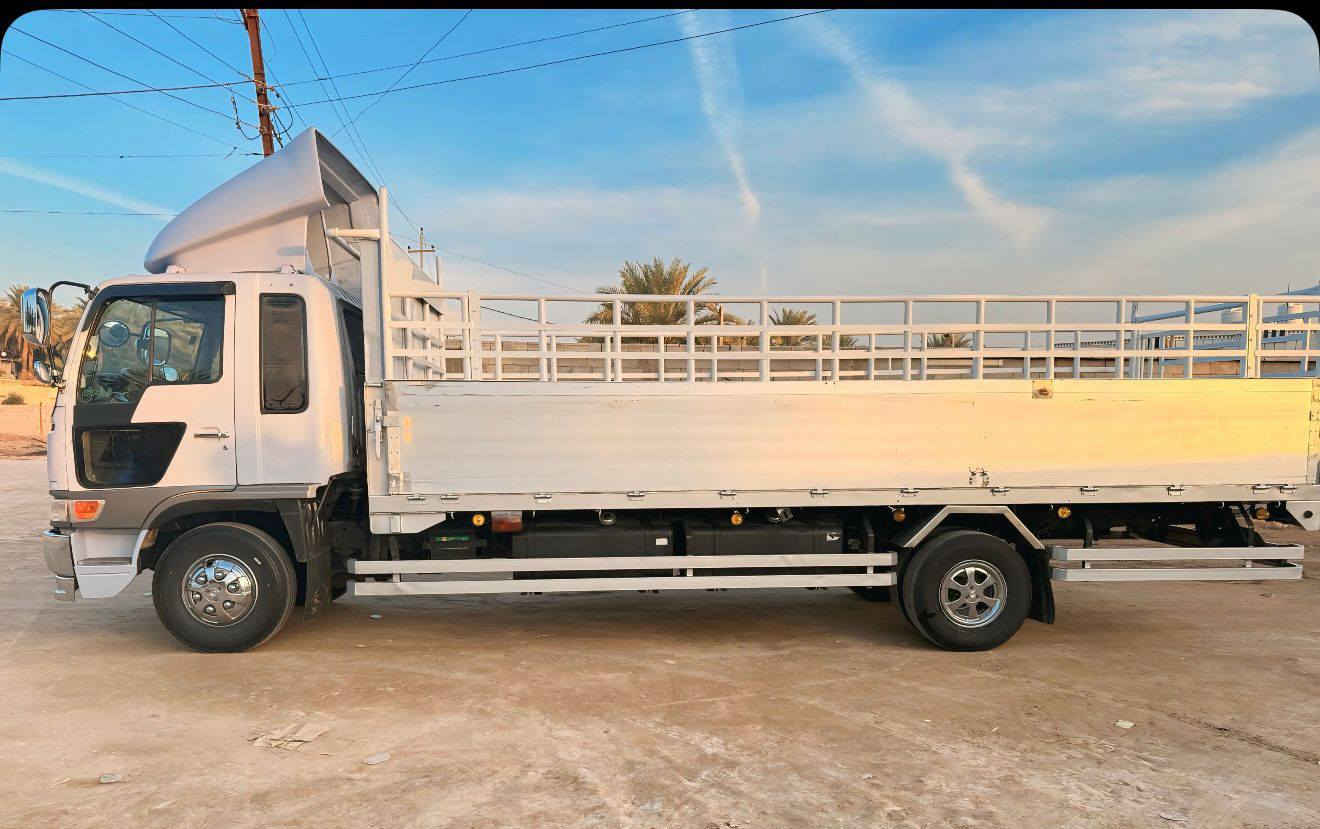 السلام عليكم هينو أنكر موديل98 اصل رقم بصره مكينه 80خطين مامفتوحه سته وربع ابلاد مكاني كربلاء الحسينيه *********** مكلف بل نشر
