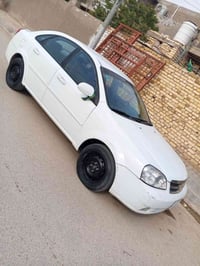 اوبترا • ٢٠١٢ • مكفولة مكينه