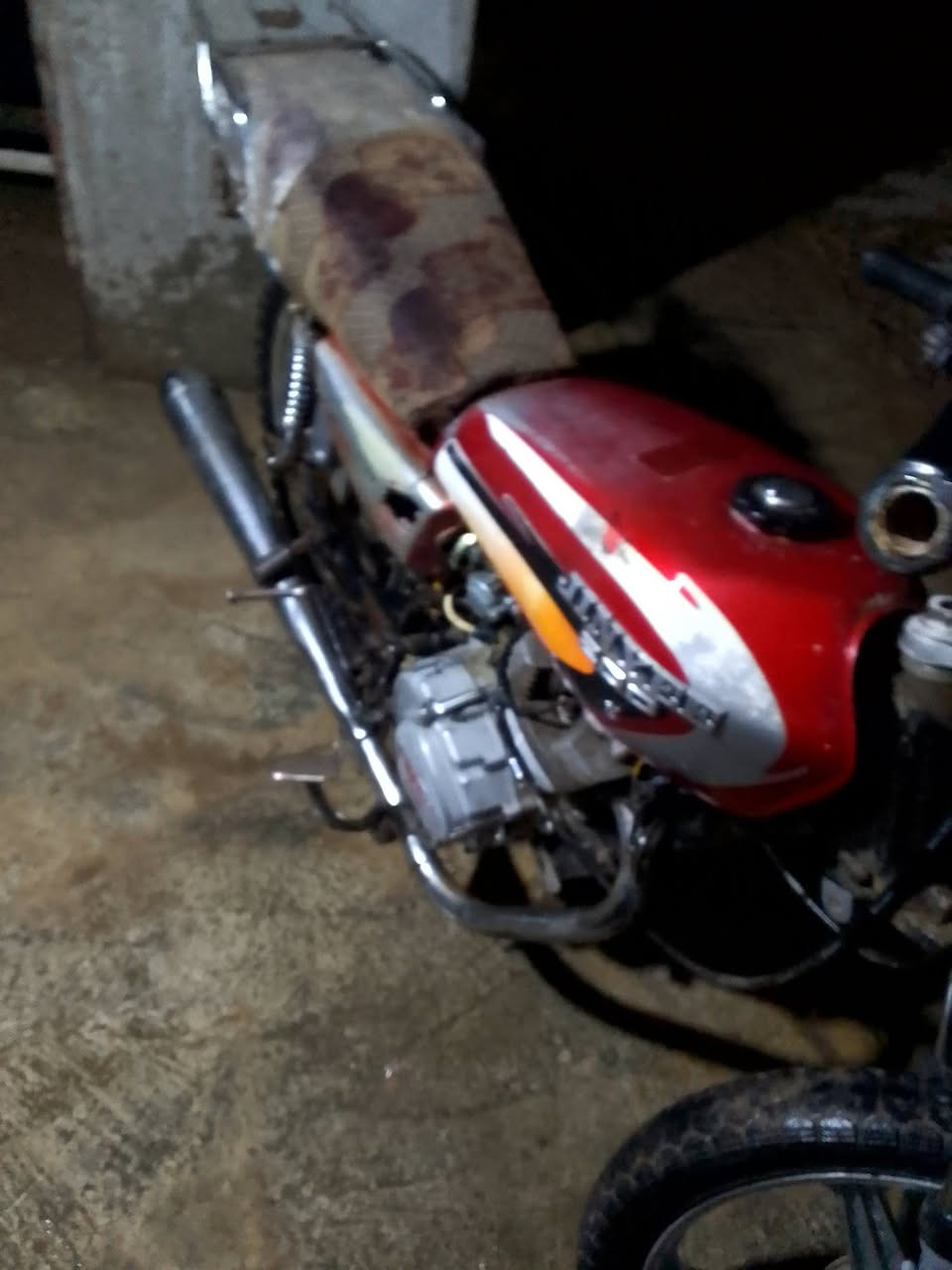 سلام عليكم شباب عندي هي مطور للبيع مكان ليلان سعر 175


**إذا كنت صاحب هذا الإعلان وتريد حذفه لأي سبب، رجاءا أرسل رسالة إلى الدعم الفني**