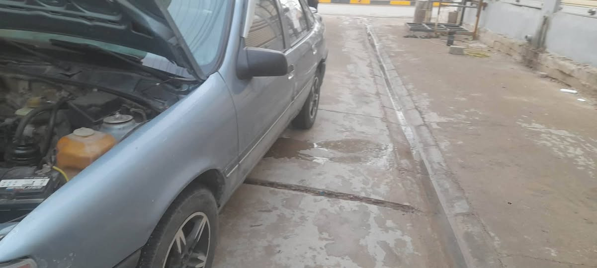 سياره ابل فكتره للبيع الموديل 1990 كير توامتك كربون مجود رقم نينوى سياره شرط تحويل  سعر 47بي مجال رقم الهاتف *********** /// ***********
