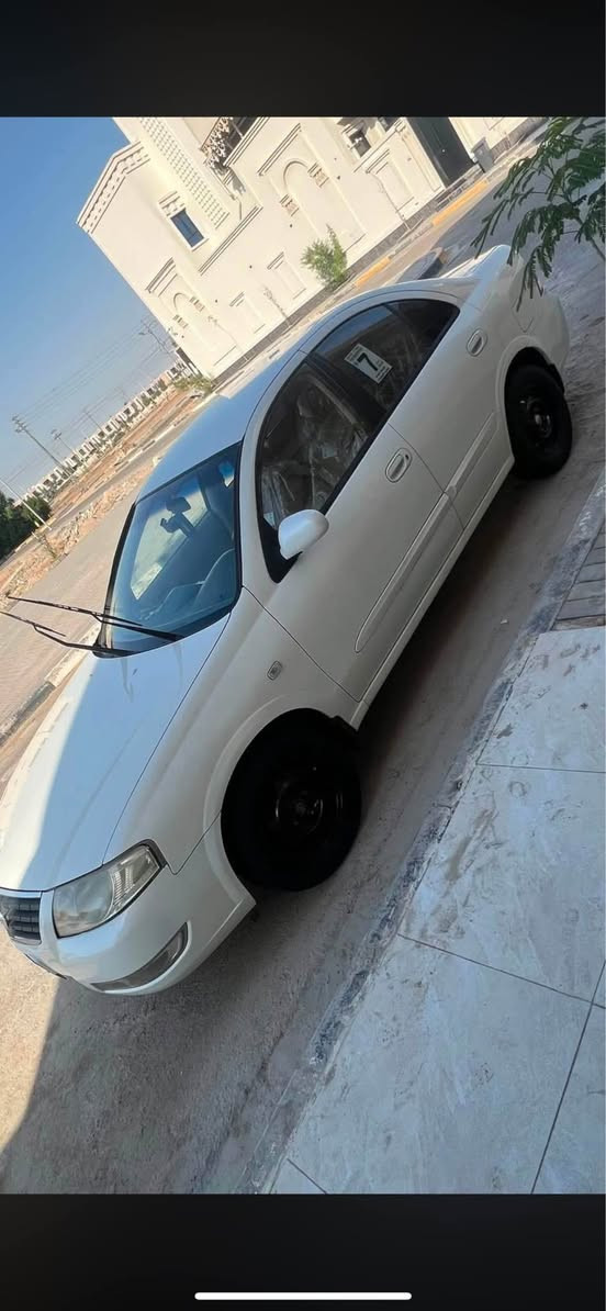 سلام عليكم للبيع نيسان صني 2008 كوري سياره بيها صبغ كم قطعه جماليه بدون ضربه سياره كير جديد مكينه جديده شادها تبريد خير من الله حداديه جديده ومجدد بيها هواي شغلات السياره نضيفه كلش انضف من صور ماشيه 224 الف رقم بغداد تحويل شوكت مايعجبك السعر 86 وبيها مجال بسيط مكان السياره بصره رقم *********** البصرة, العراق
