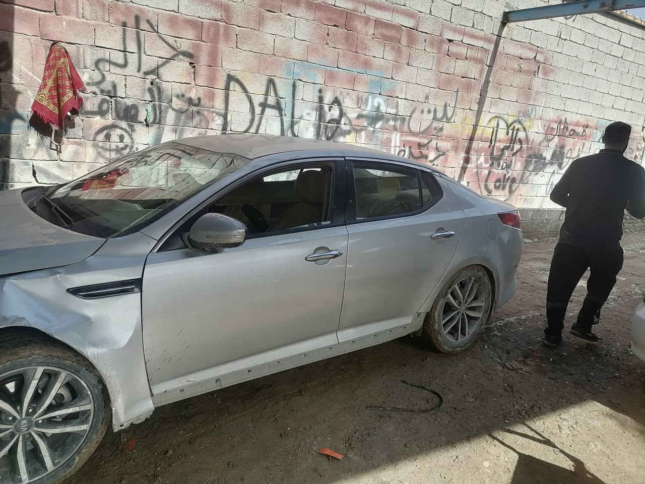 السلام عليكم اوبتيما ١٦ خليجي سلفر مكينه الفين بيه حادث ابيع على حادثه
بيها حادث قديم صفحه بيبان ثنين ووتكمه البنص السعر ٩٠ مكان الشطره الناصريه 

***********
