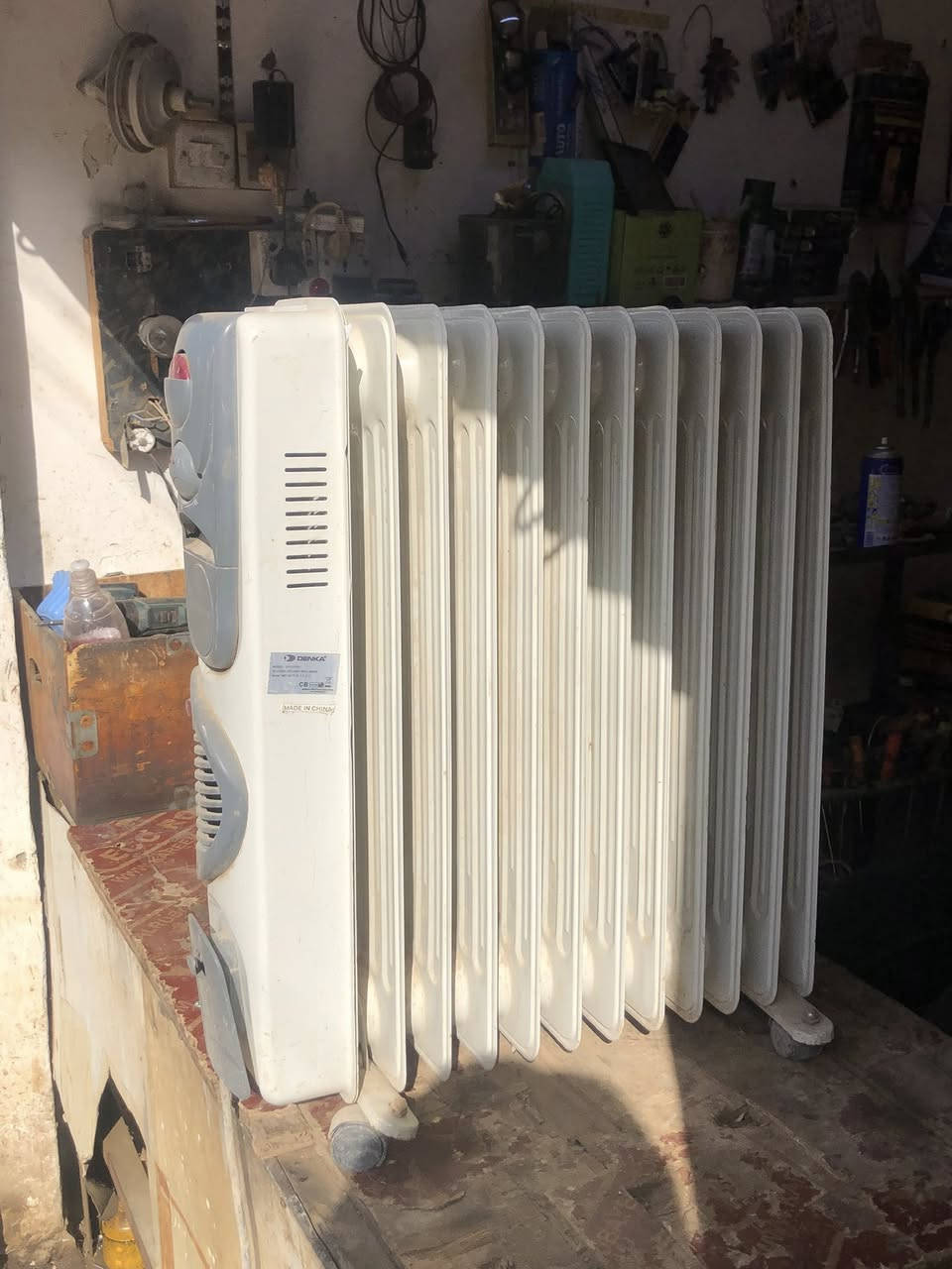 ماطور اخو الجديد سعره 40 الف الجديد مالته بسوك ٧٥ انطيك بيه ضمان تفحصه عند اهلك وتشوف مايه 

صوبه زيتيه شرط الشغل سعره 25 وبيه مجال 
للاستفسار اكثر ***********
