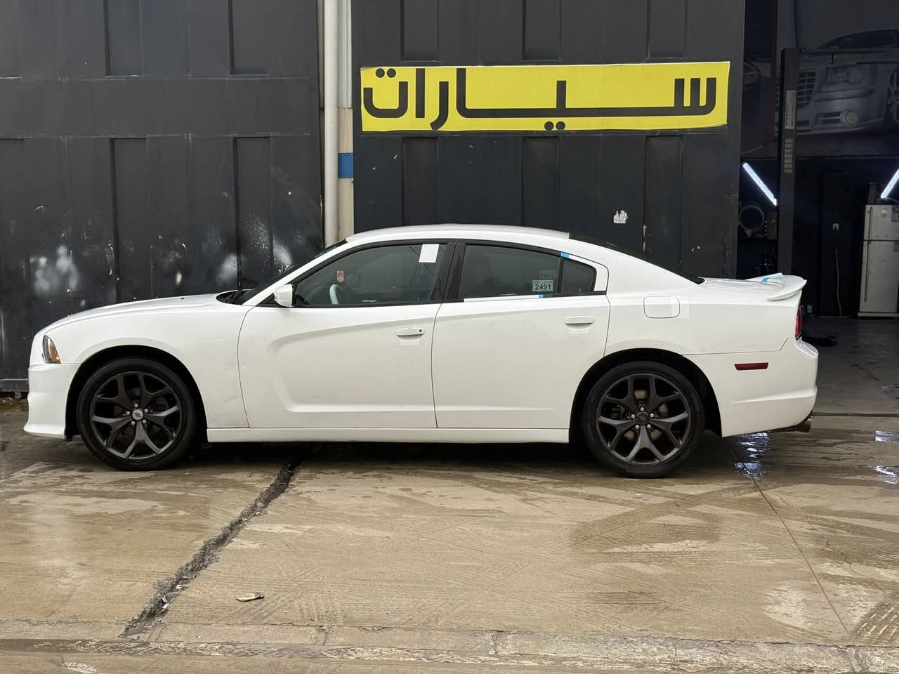 جارجر ٢٠١٣ السعر ١٤٨ وبيها مجال بسيط
محرك كير طخم امامي وخلفي كله جديد
مواصفات عاديه 
هزه ورقم وسنويه جديد بسمنه
بدون صبغ بيها باب السائق مبدل ب اصلي فقط 
وبيها مكانين بارد ازغار 
مكاني حي التاميم
***********
***********
