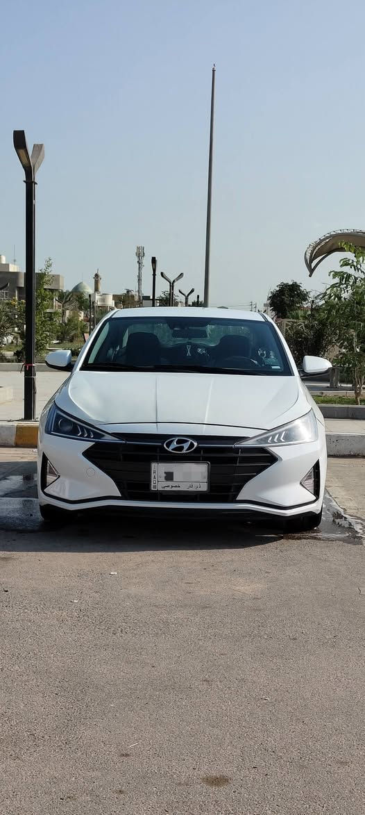 النترا 2020امريكي مكينه 2000 دوش ماشيه 80  رقم ذي قار حره 
حادثها بامريكا خشم البنيد تصليح ومصبوغ  البنيد بالكامل بالعراق مبدل جاملغ ايسر جهة السائق ومصبوغ ومخاوين الباب جيلاتين
الباقي كفاله من البارد والشخط
كتاب الفحص من ضمن الصور. فول مواصفات 
عدا الفتحه والبصمه. شاشه كامرا خلفيه دواره تحكمات نقطة عمياء رادار عند الاجتياز
بريك تلقائي عند الاقتراب مانع انزلاق مثبت سرعة تبريد بيانو حساس امامي وهواي بعد بيها مواصفات
بيع او مراوس للاستفسار اكثر واتس اب واتصال 
***********
