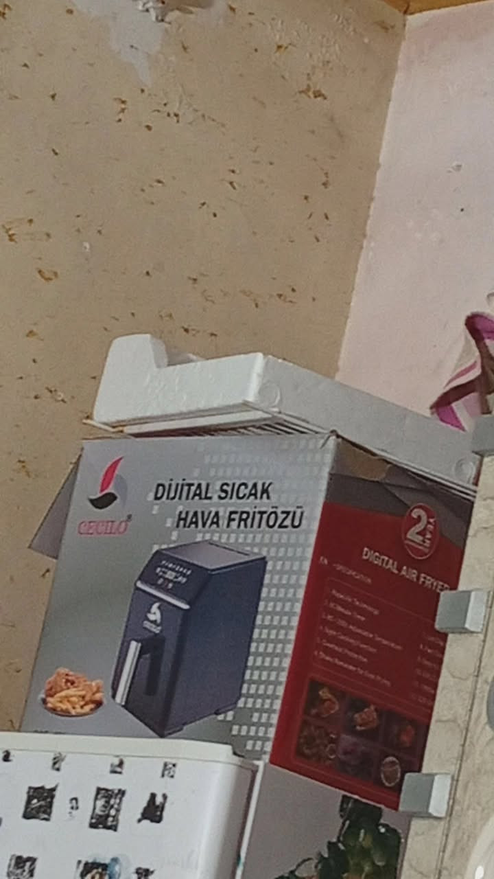 قلايه ماركه 8لتر كلش كبيره مخذيها 130 ويريدوها ب80وبيها مجال بسيط


**إذا كنت صاحب هذا الإعلان وتريد حذفه لأي سبب، رجاءا أرسل رسالة إلى الدعم الفني**