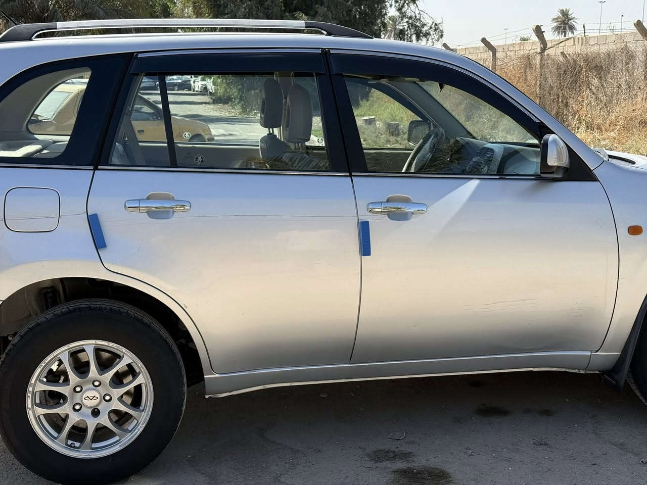 تيكو موديل 2011 كير ميكانيكي محرك 2000 المرغوب رقم بغداد انكليزي هزه جديدة
سيارة جديده كفاله ماشية 103 الف تحويل ثاني يوم 

 كير محرك صدر تايرات باتري كله تمام سياره كلش حلوه على وضع الشركة سيارة جاهزه فول فتحه تحكم ستيرن  تدفأة بالكشنات حساسات خلفيه كشنات جلد دواخل نظيفه سياره ماشاء الله حتى جراد مابيهه بالعافيه عالياخذهه

مكان سياره بغداد المشتل 

غير متواجد عالخاص شراي يتصل ويدلل 

***********
