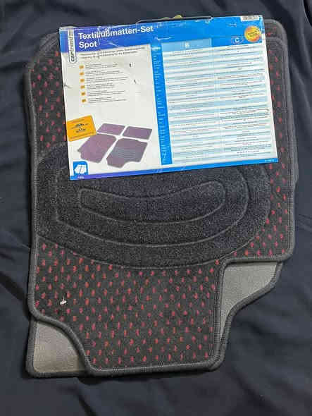 السلام عليكم
أرضية كاربت عام سعر ١٠ الف
تواصل عن طريق صفحة او واتس ***********
