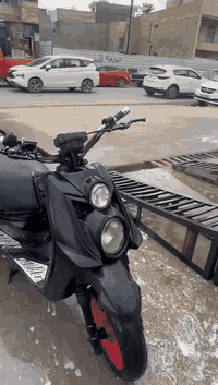 دراجه سكنس جبلي دراجه نضيفه ومكفوله مكينه ما مفتوحه صار شهر نازله من الرمبه مكاني بغداد البلديات رقم التليفون:*********** السعر مليون
200 وبيهه مجال
